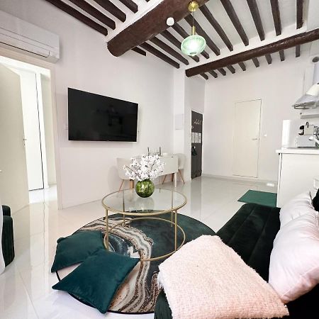 Le Cosy Safranier Vieil Antibes Apartamento Exterior foto