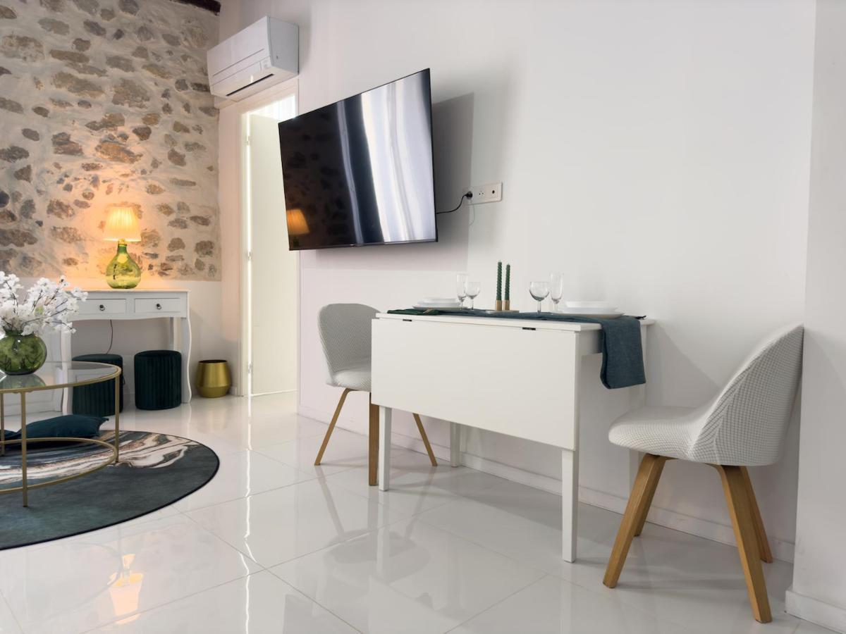 Le Cosy Safranier Vieil Antibes Apartamento Exterior foto